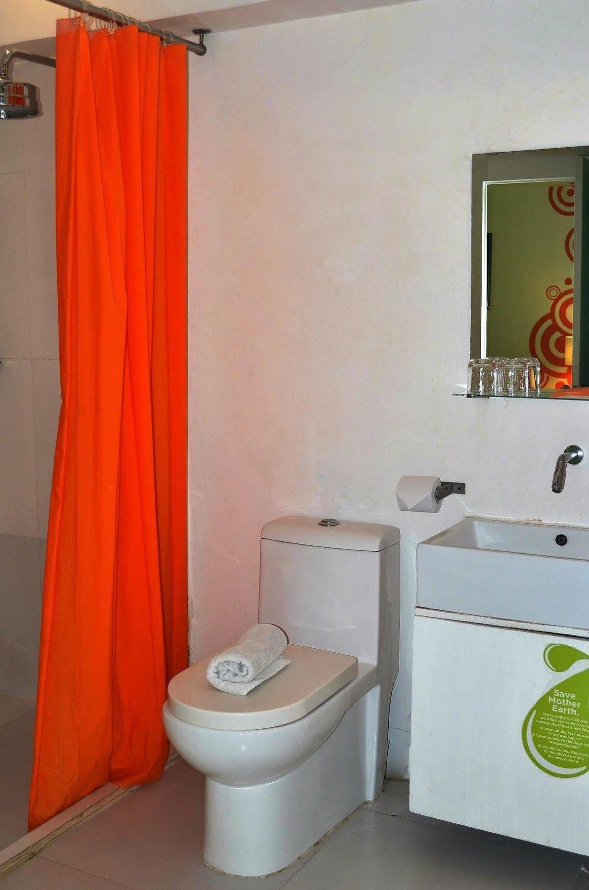 Islands Stay Hotels - Uptown Cebu Dış mekan fotoğraf